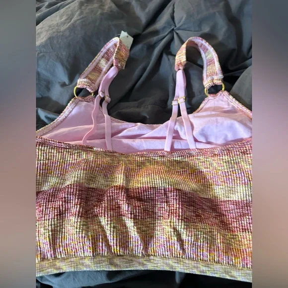 Aerie Gold Ring Bralette Bra Crop Top
aerie NWT - Picture 3 of 3